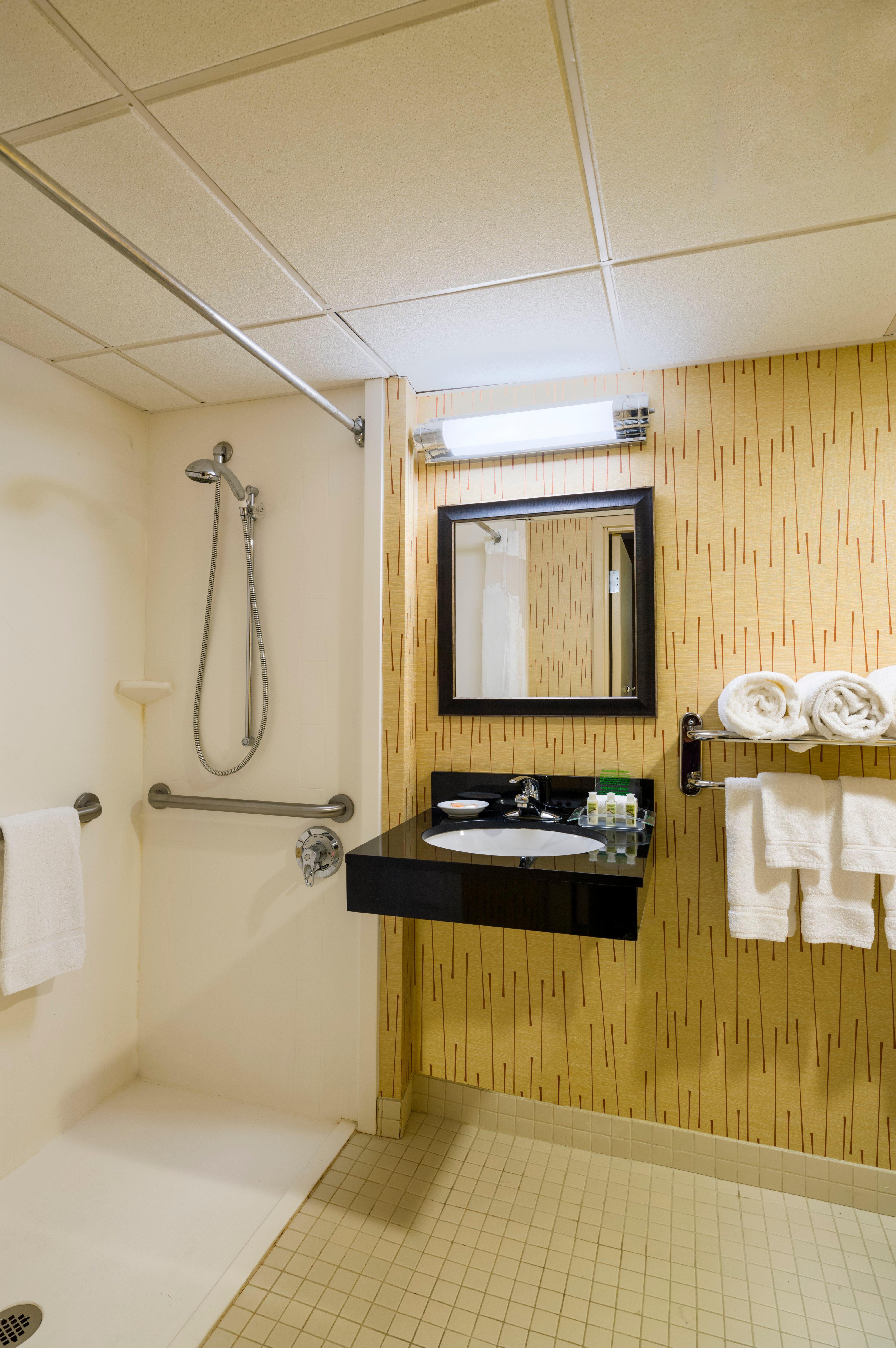 Holiday Inn Norwich By Ihg Εξωτερικό φωτογραφία