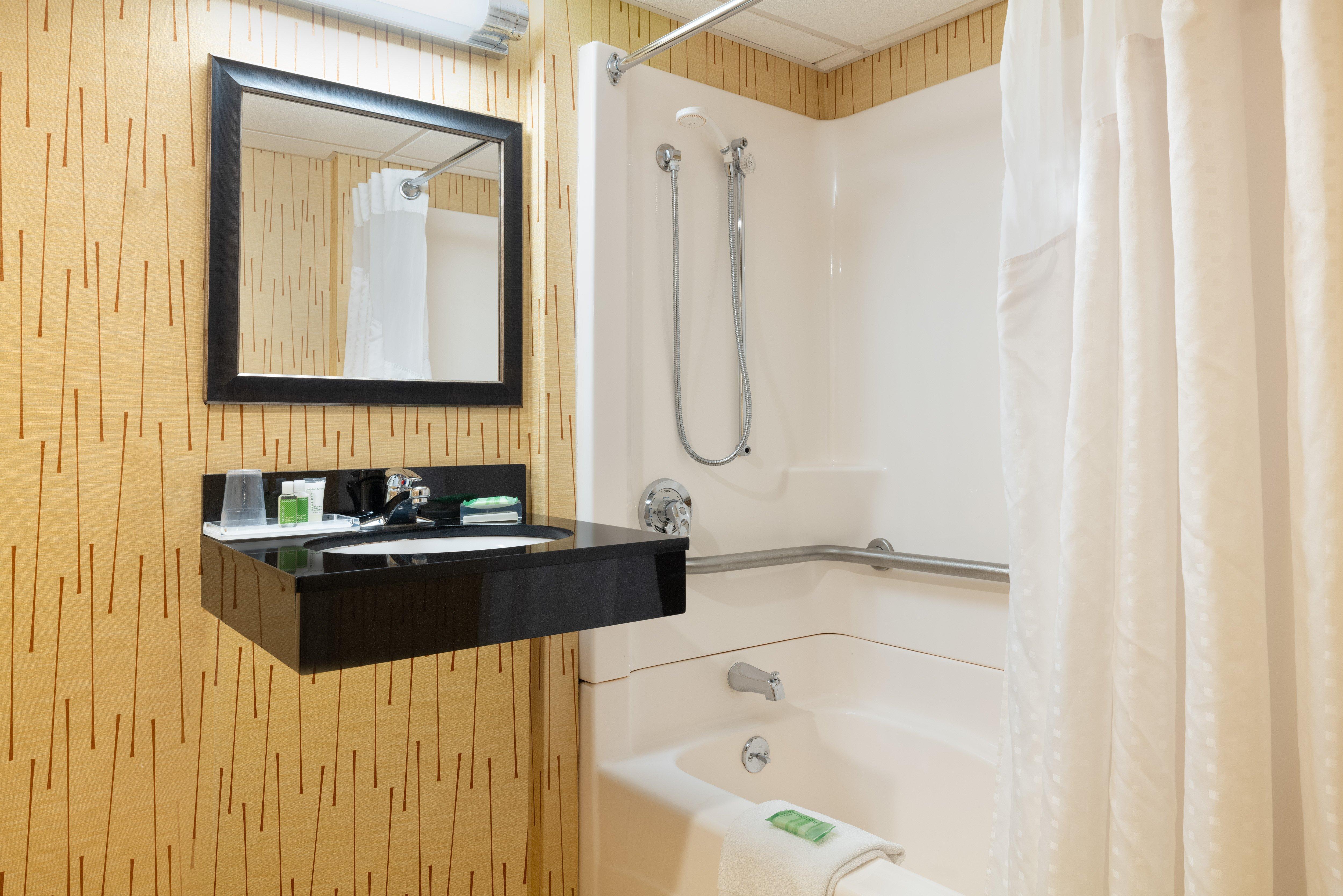 Holiday Inn Norwich By Ihg Εξωτερικό φωτογραφία